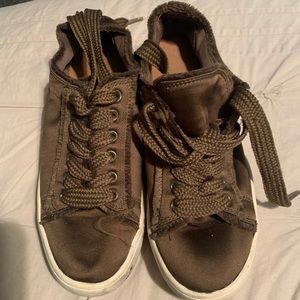 MOSSIMO Women’s Shoes